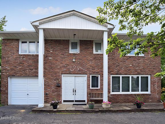 2nd image of 57 Beatrice Ln