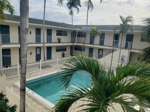 190 SE 12th Ave APT 8B, Pompano Beach, FL 33060