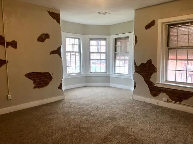 208 Spring St #7 — Photo 9