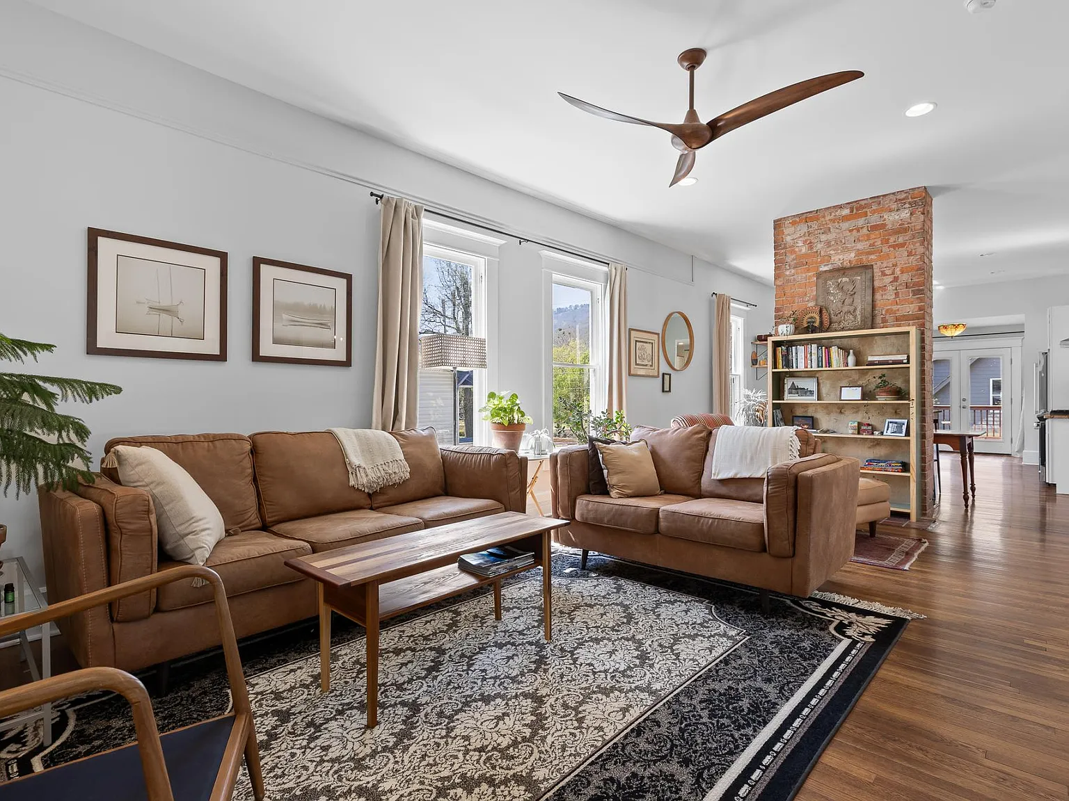 4615 Florida Ave — Photo 4