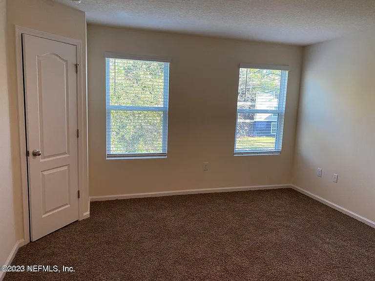 7925 Echo Springs Rd — Photo 9
