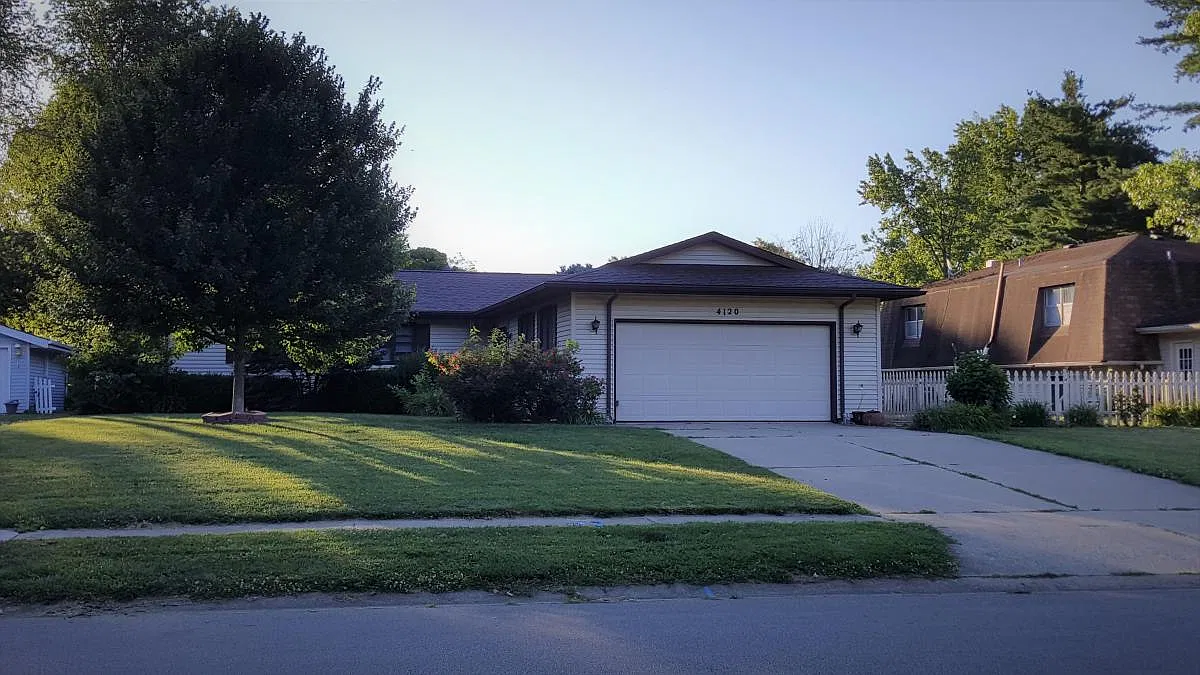 3 bed, 1450 sqft, $1,695 — Photo 3