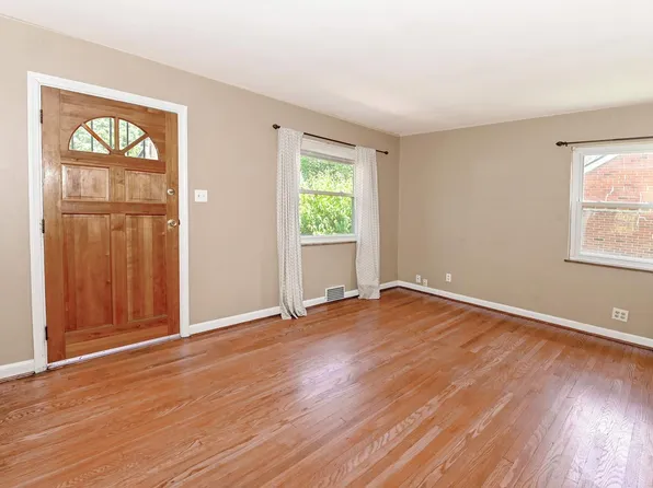 3927 Grand Ave, Cincinnati, OH 45236