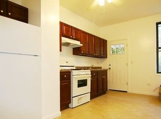 147 Conselyea St APT 1L, Brooklyn, NY 11211