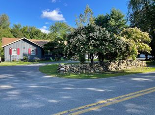 118 Chestnut Ridge Rd, Queensbury, NY 12804