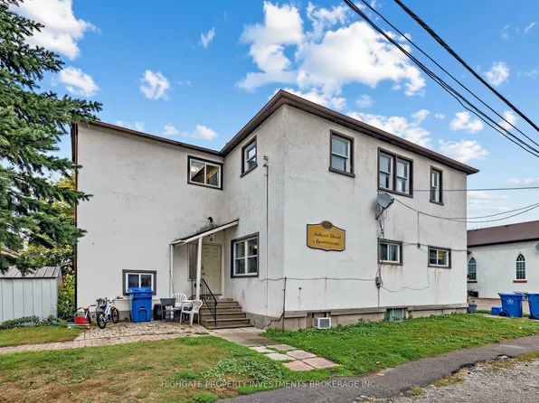 8 School St #5, East Gwillimbury, ON L9N 1L1