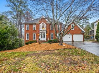1358 Fallsbrook Way NW, Acworth, GA 30101