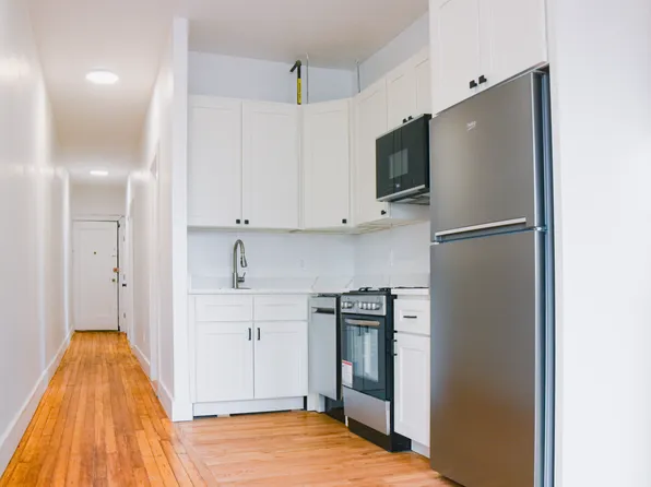 601 West 181st Street image 1 of 14