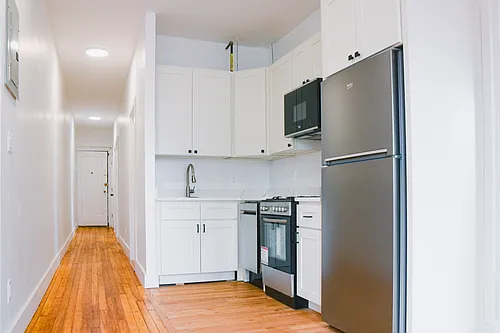 601 W 181st St #33 Photo 1 601 W 181st St #33 Photo 1