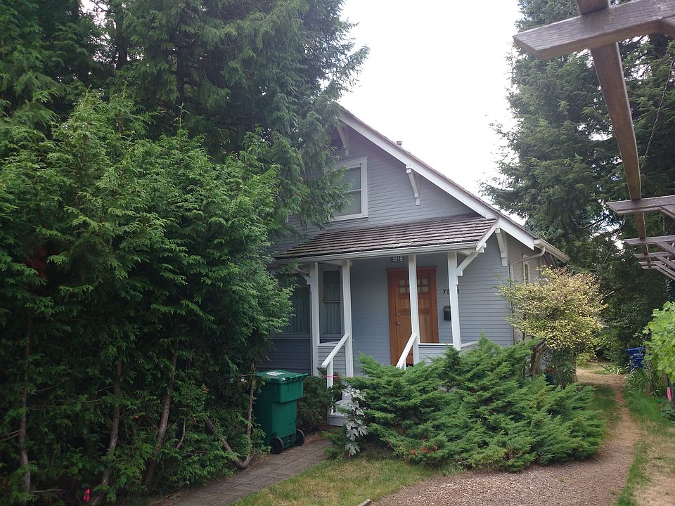 2nd image of 7525 31st Ave NE