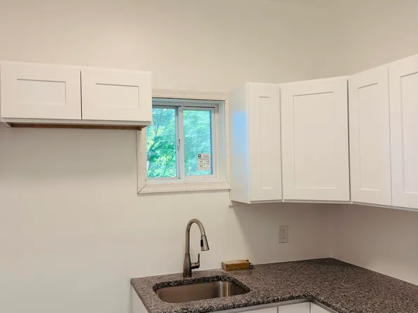 (undisclosed Address), Pittston, PA 18640