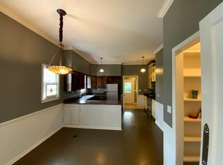 137 Edgewood Dr, Thomasville, GA 31792