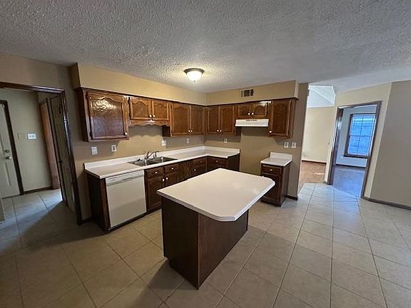 2nd image of 4288 Ross Rd