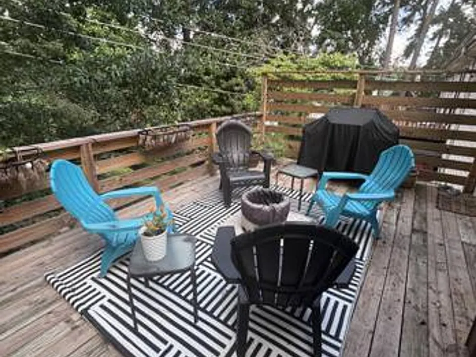 2703 Southbury Cir
