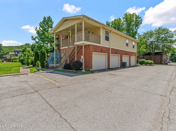 3008 Treeview Ct, Louisville, KY 40214