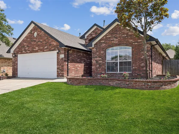 6945 Stockton Dr, Fort Worth, TX 76132