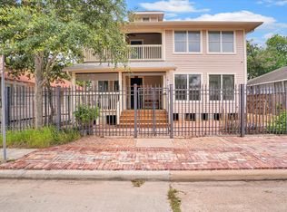 1916 Hardy St, Houston, TX 77026