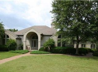 7200 Stonebridge Rd, Newburgh, IN 47630