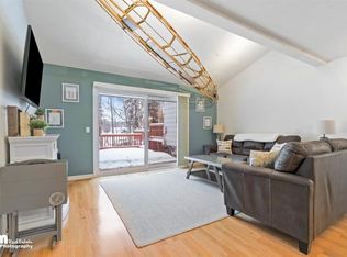 9121 Emerald Dr #3, Anchorage, AK 99502