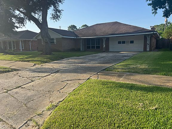 4th image of 8206 Dillon St