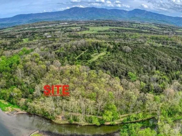 1173 Backwash Rd, Luray, VA 22835