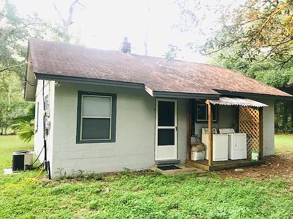 2nd image of 2947 Jewell Dr