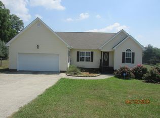 2486 W Nickajack Rd, Ringgold, GA 30736