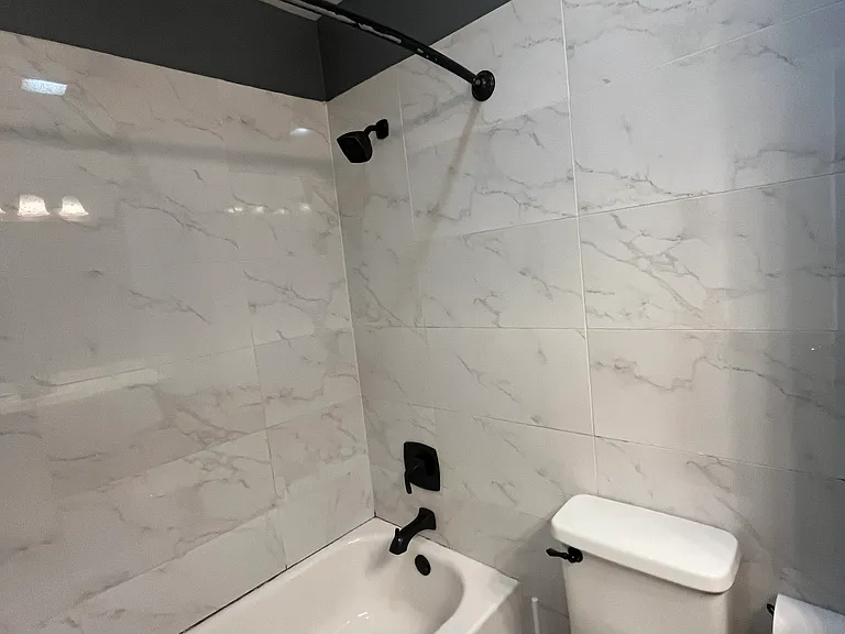 761 Harms Ct — Photo 12