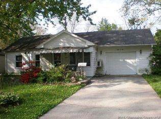 809 E Fairlawn Dr, Urbana, IL 61801