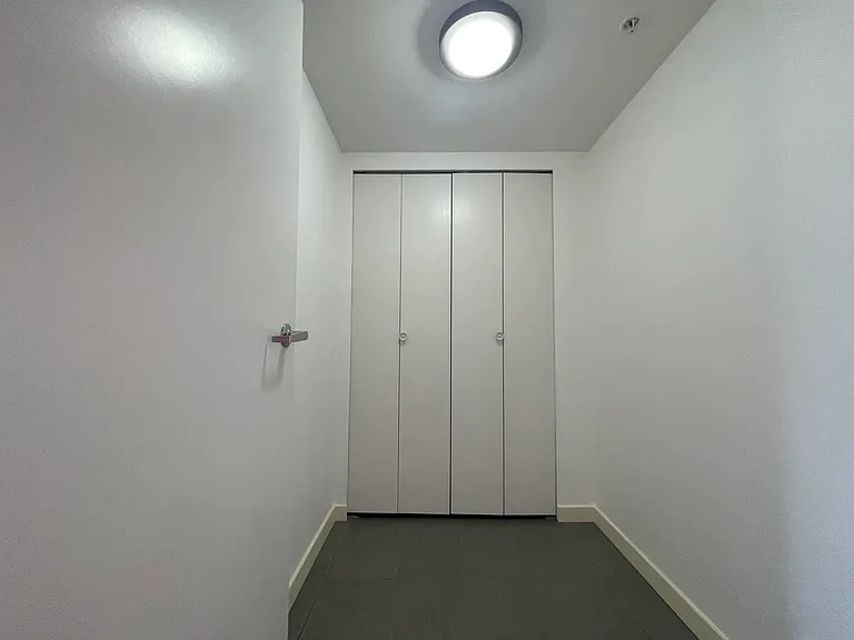 7888 Saba Rd — Photo 12