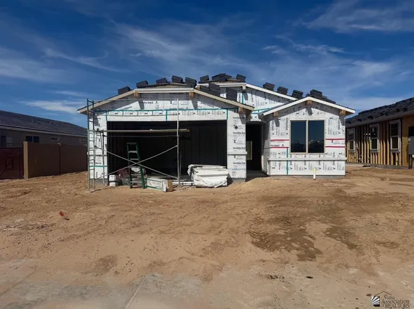 7670 E 35th St, Yuma, AZ 85365