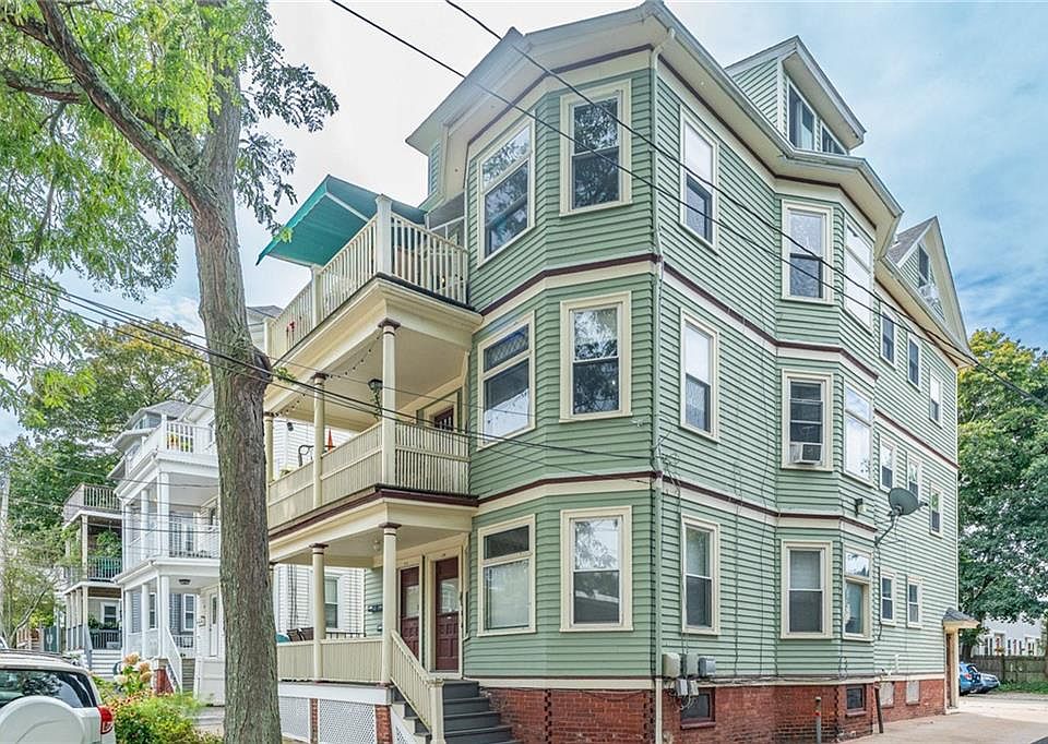 1st image of 19 Carrington Ave #2