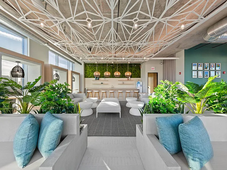 808_amenity_resident lounge (8)