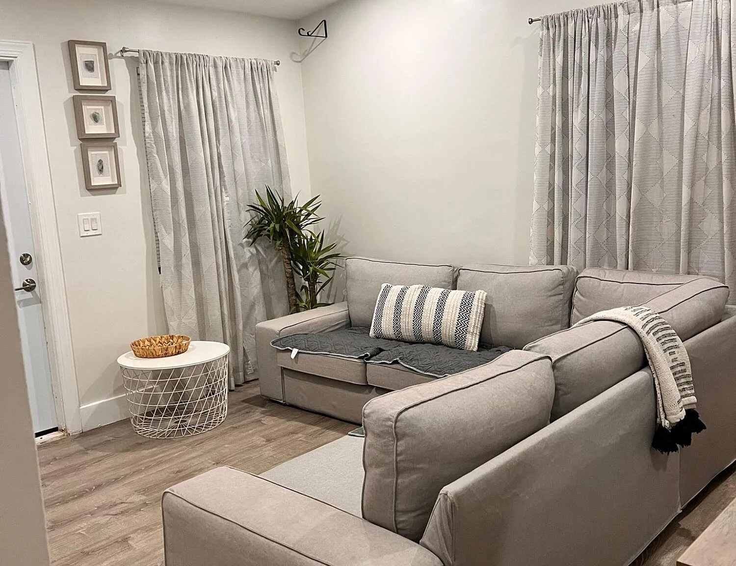 2 bed, 1.0 bath, 576 sqft, $2,100 — Photo 2