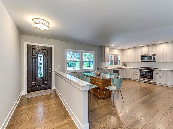5th image of 1015 S Highland Ave