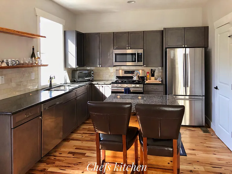 143 State St — Photo 11