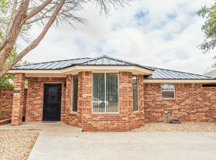 712 S Howell St, Brownfield, TX 79316