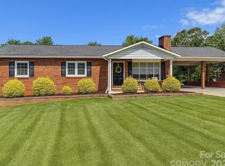 2128 Woodside Ter, Granite Falls, NC 28630