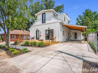 1498 High St, Muskegon, MI 49441