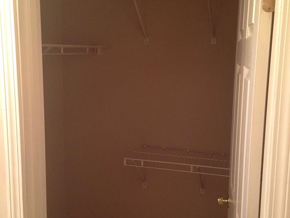 4th image of 5461 Alexandria Ln