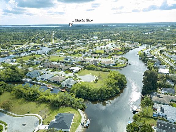3rd image of Lamar Ct