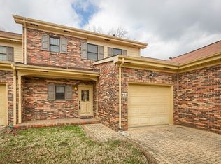 726 Live Oak Pl, Owensboro, KY 42303