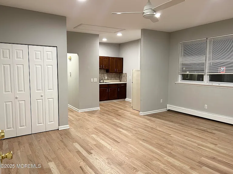 819 16th Ave #3 — Photo 1