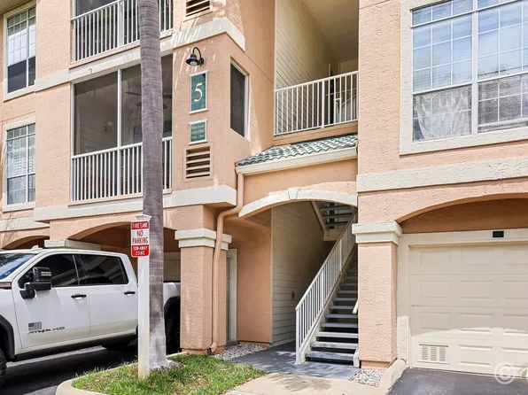 5302 Bay Club Cir, Rocky Point, FL 33607