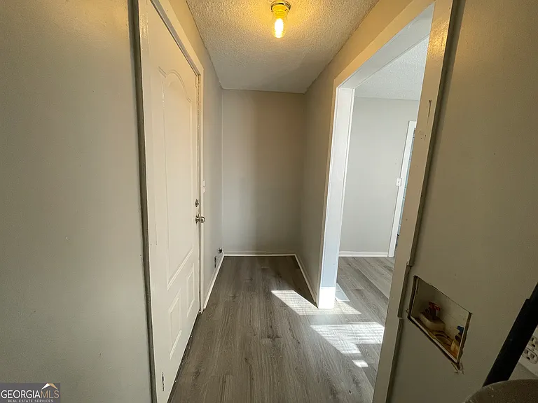 1235 Boone St — Photo 15