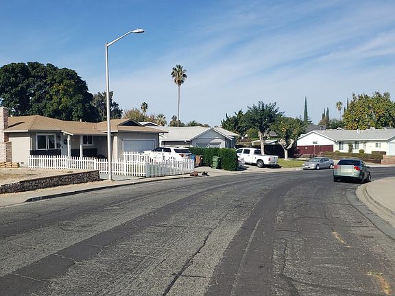 5th image of 1613 San Jose Dr