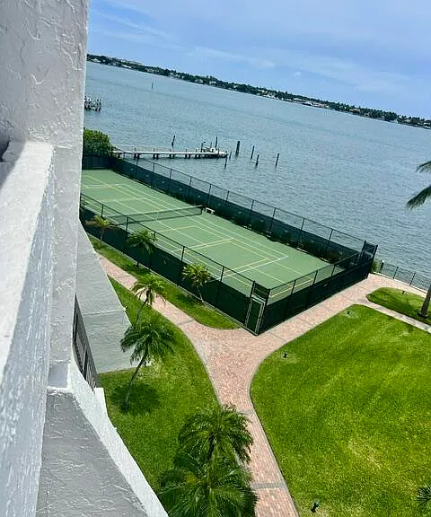 5200 N Flagler Dr #503 — Photo 3