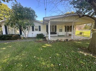 68 Lindenberg Dr, Williamsburg, KY 40769