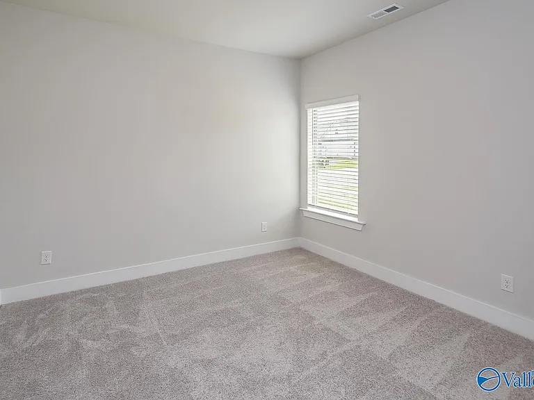 101 Little Britain St — Photo 15