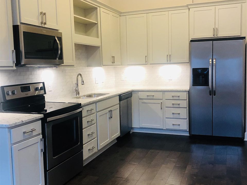 2nd image of 6051 Rural Plains Cir APT 106